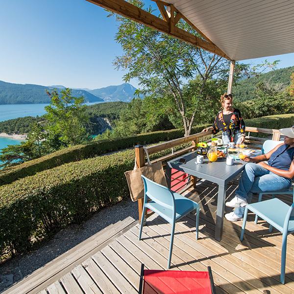 Campingplatz Baie de la Chapelle Chorges Alpes-du-Sud Lac de Serre-Ponçon