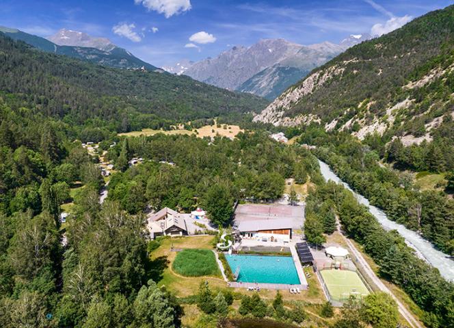 Campingplatz Le Courounba Les Vigneaux Alpes du Sud