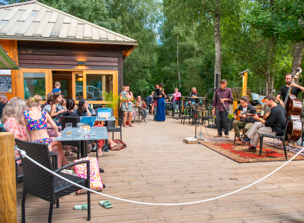 Musik Terrasse Courounba
