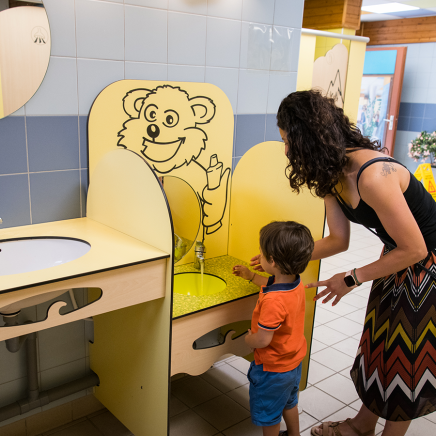 sanitäre Einrichtungen Kinderbereich